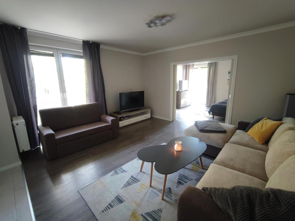 Apartament Feniks 12 - 63 M2 Swinoujscie Exterior photo